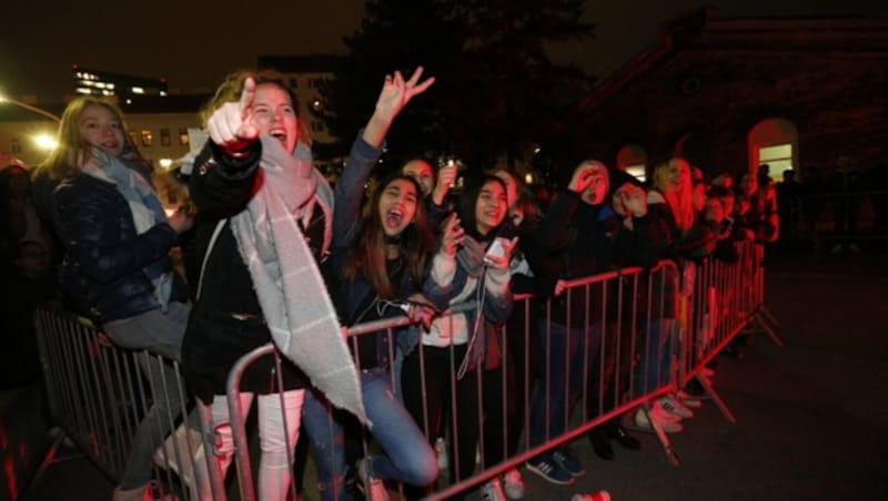 Kreischalarm bei den Fans der Austrian-Video-Awards-Sieger (Bild: Reinhard Holl)