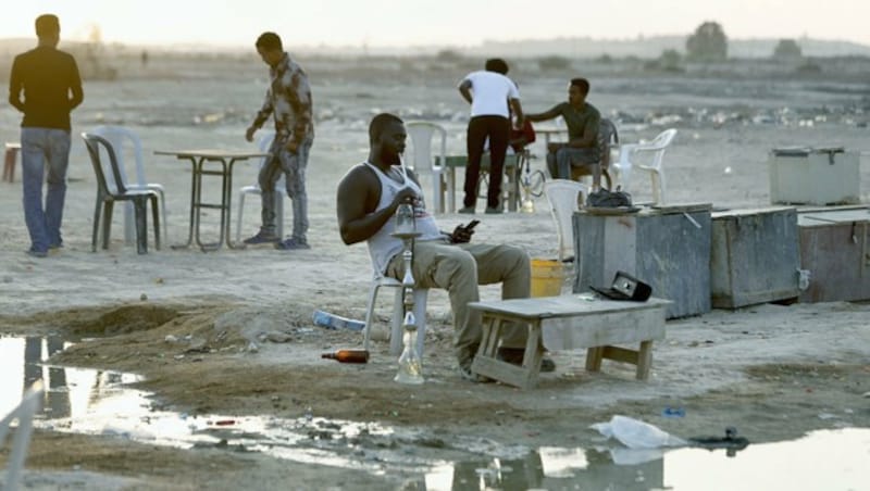 Internierte Flüchtlinge in Israel (Bild: AFP)