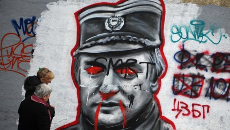 Ein Mladic-Graffiti in Belgrad (Bild: AFP)