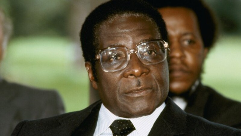 Mugabe im Jahr 1982 (Bild: AP)