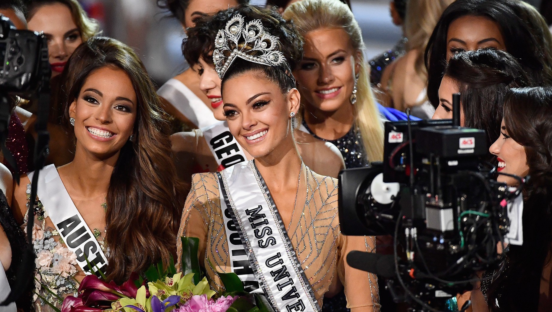 Erfahrung fürs Leben "Miss Austria" freut sich mit der "Miss Universe