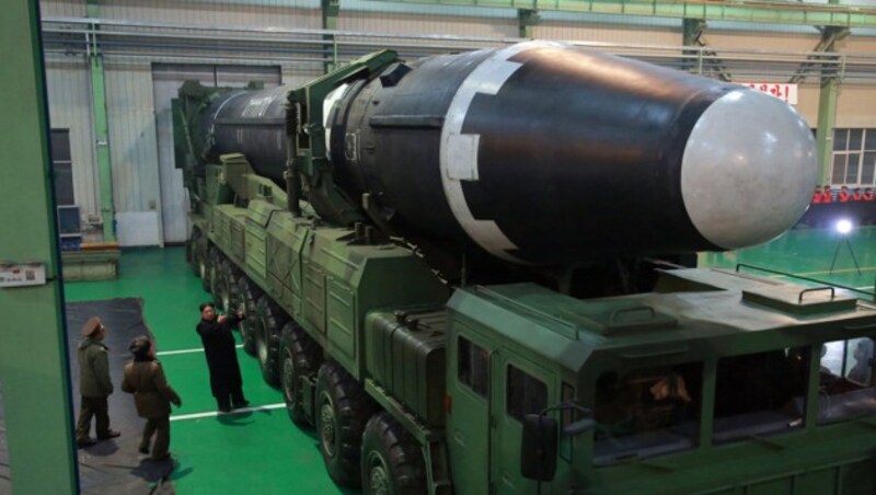 Diese Rakete soll laut nordkoreanischen Angaben getestet worden sein. (Bild: AP)