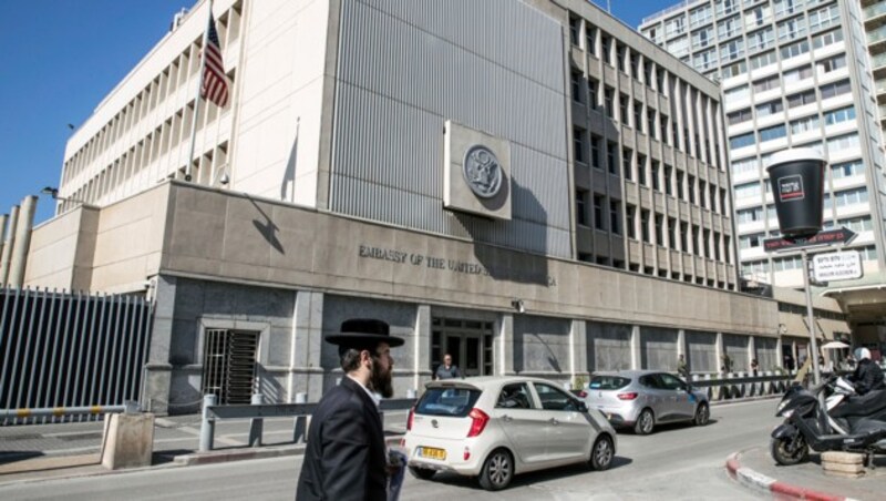 Die US-Botschaft in Tel Aviv soll zwar nicht sofort, aber in den nächsten Jahren geschlossen werden. (Bild: AFP)