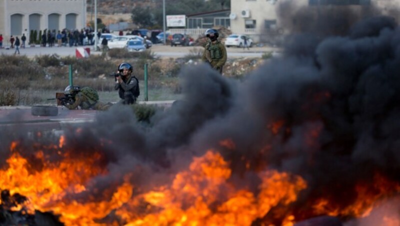 Trumps Jerusalem-Entscheidung hatte in den Palästinensergebieten gewaltsame Proteste ausgelöst. (Bild: AP)