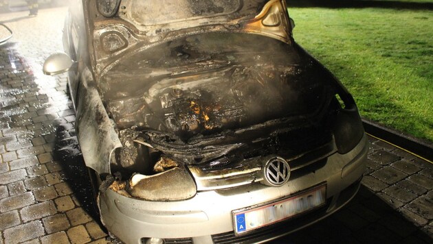 Vor der Disco in Öpping wurde ein Pkw (Symbolfoto) durch einen Feuerteufel schwer beschädigt. (Bild: FF Olsach-Molzbichl)