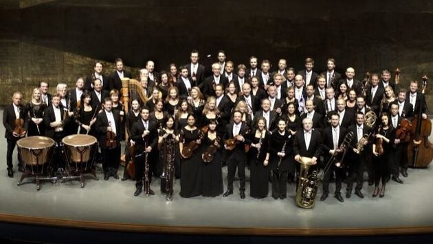 Rund 90 Musiker aus aller Welt beschäftigt das renommierte Mozarteumorchester derzeit. (Bild: photo nancy horowitz)