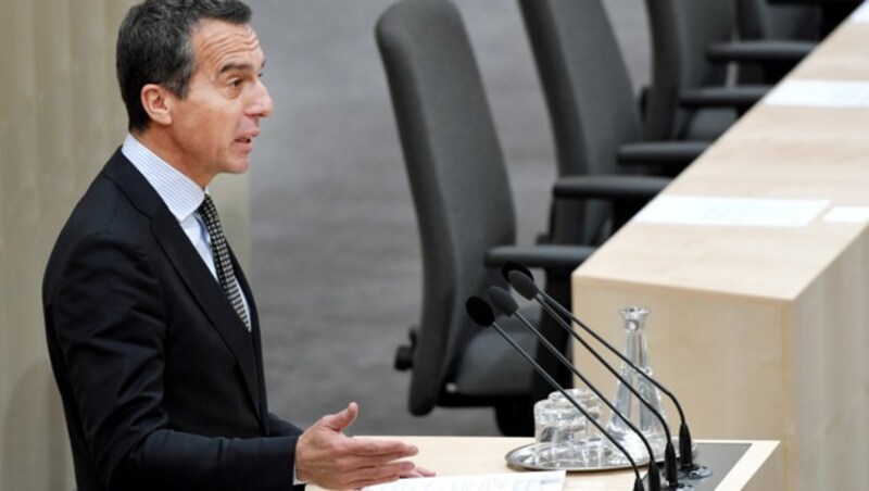 Kern am Mittwoch im Nationalrat (Bild: APA/ROLAND SCHLAGER)