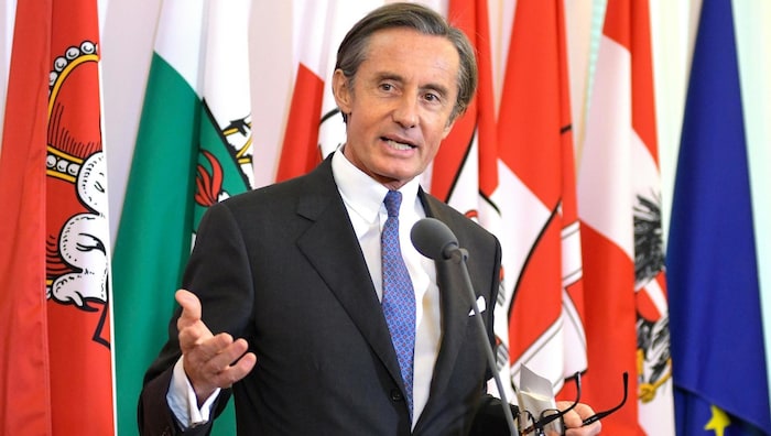 Außenamts-Generalsekretär Peter Launsky-Tieffenthal