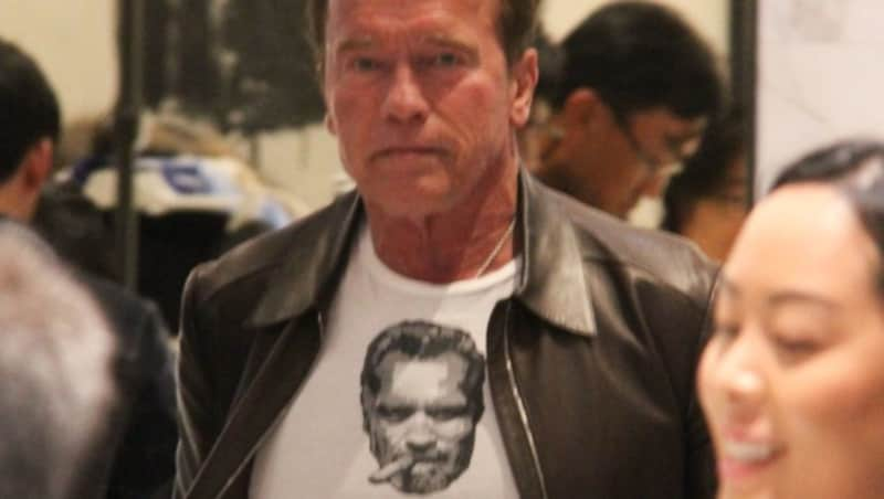 Arnold Schwarzenegger beim Weihnachts-Shopping (Bild: www.PPS.at)