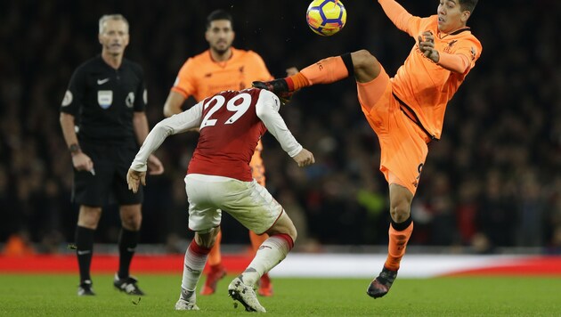 Firmino (Liverpool) gegen Xhaka (Arsenal) (Bild: AP)
