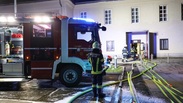 Ein Kurzschluss in einer Lichterkette löste in einem Welser Kindergarten einen Brand aus. (Bild: laumat.at / Matthias Lauber)