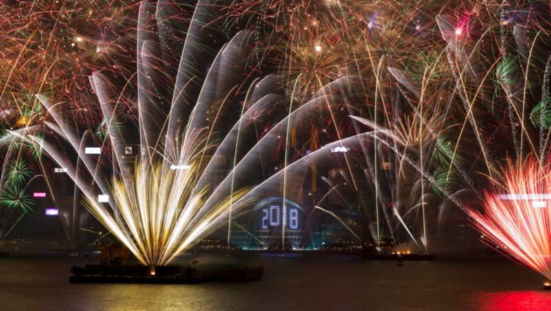 Feuerwerk in Hongkong (Bild: AP)