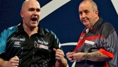 Rob Cross und Phil Taylor (Bild: AP)