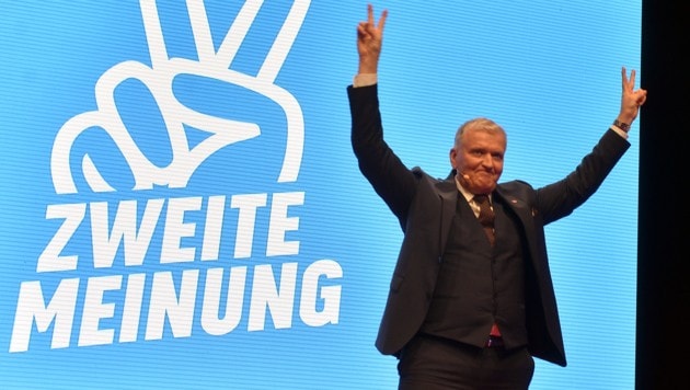 Spitzenkandidat Franz Schnabl (Bild: APA/HERBERT PFARRHOFER)