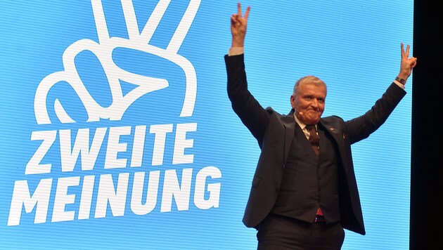 Spitzenkandidat Franz Schnabl (Bild: APA/HERBERT PFARRHOFER)