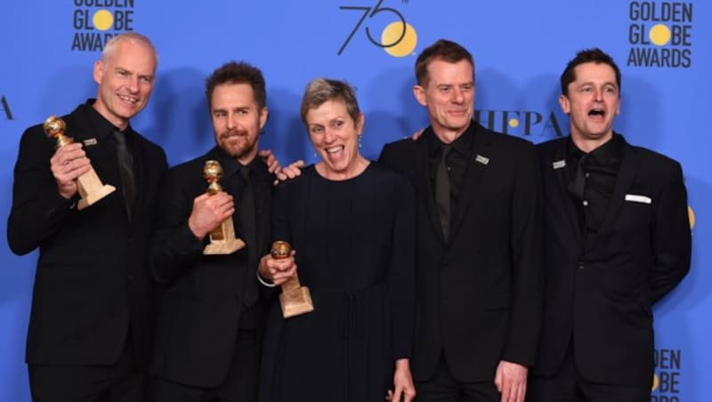 Der Cast von "Three Billboards Outside Ebbing, Missouri": Martin McDonagh, Sam Rockwell, Frances McDormand, Graham Broadbent und Peter Czernin (Bild: 2018 Invision)