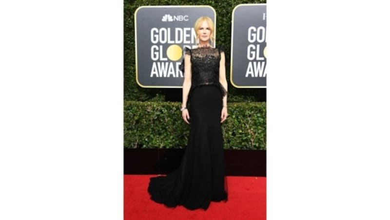 Nicole Kidman in einer Robe mit Spitzenoberteil von Givenchy (Bild: AFP)