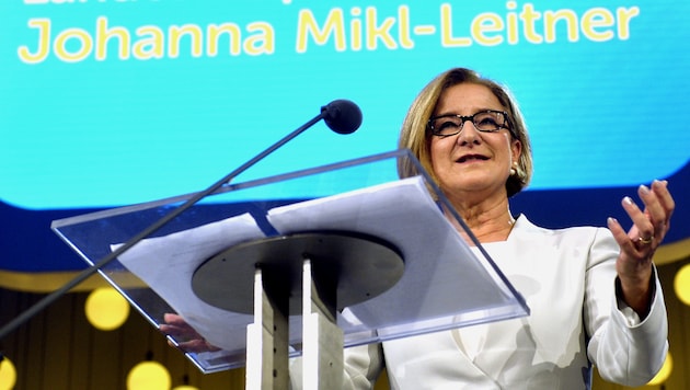 Wahlkampfauftakt der ÖVP NÖ mit Landeshauptfrau und Spitzenkandidatin Johanna Mikl-Leitner (Bild: APA/HERBERT PFARRHOFER)