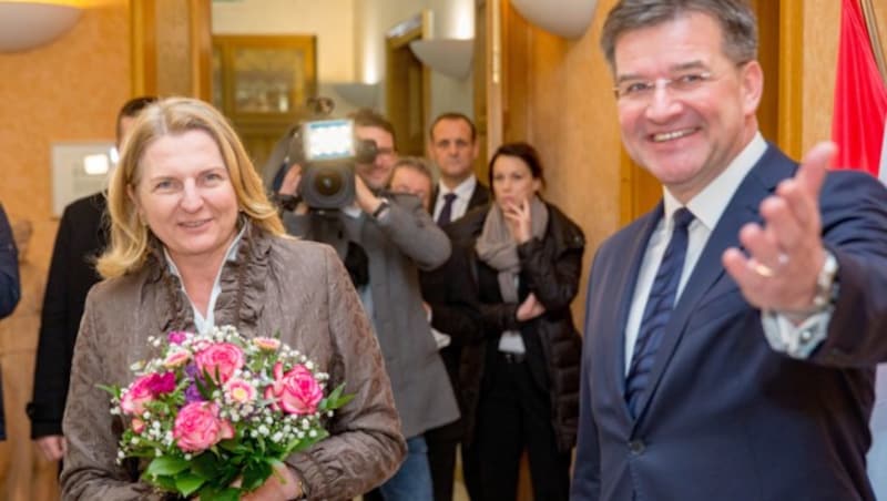 Karin Kneissl mit dem slowakischen Außenminister Miroslav Lajcak (Bild: PHOTONEWS.AT/GEORGES SCHNEIDER)