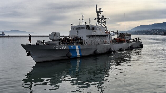 Ein Schiff der griechischen Küstenwache (Bild: AFP)