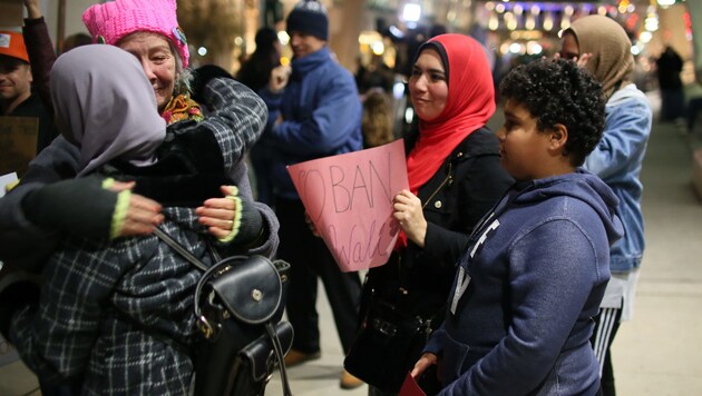 Betroffene des US-Einreisebanns für Muslime (Bild: AFP)