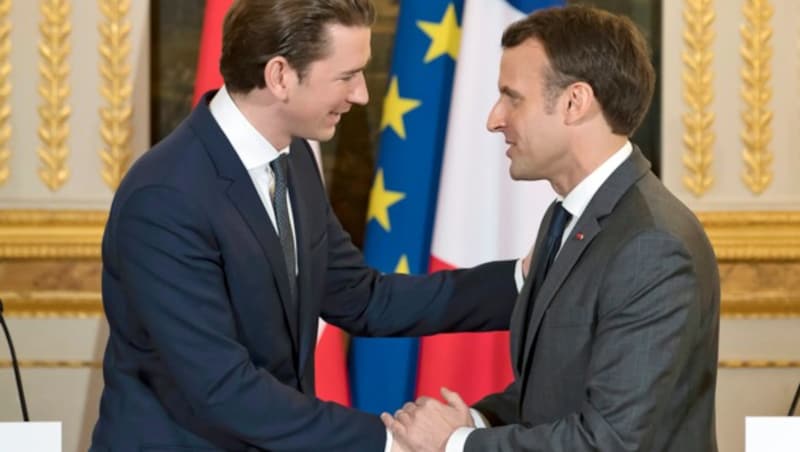 Sebastian Kurz und Emmanuel Macron (Bild: ASSOCIATED PRESS)