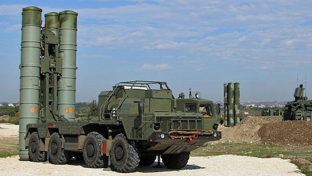 Das russische S-400-Raketenabwehrsystem sorgt für Ärger. (Bild: AFP)