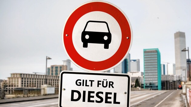 Diesel-Fahrverbot in Städten gibt es in Deutschland schon. Bald auch bei uns? (Bild: © Thomas Reimer - stock.adobe.com)