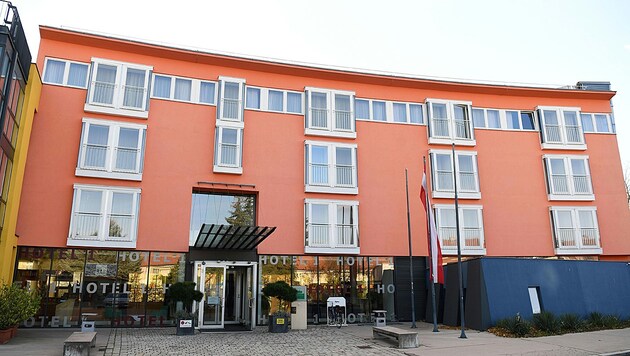 Das Gartenhotel in Altmannsdorf (Bild: APA/HELMUT FOHRINGER)