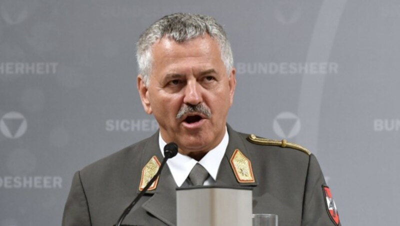 Karl Gruber, Kommandant der österreichischen Luftstreitkräfte (Bild: APA/HANS KLAUS TECHT)