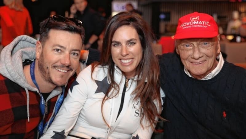 René Benko mit Ehefrau Nathalie und Niki Nationale Lauda (Bild: Kristian Bissuti)