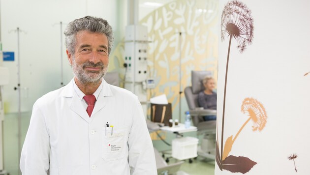 Prof. Michael Fridrik leitet das Tumor-Zentrum im Uniklinikum. (Bild: Zeljko Jakovljevic)