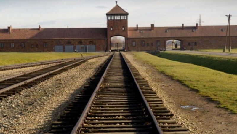 Die Bahngleise zum Vernichtungslager Auschwitz-Birkenau (Bild: Stiftung Auschwitz-Birkenau)