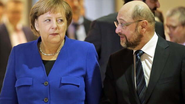 Kanzlerin Angela Merkel (CDU), SPD-Chef Martin Schulz (Bild: ASSOCIATED PRESS)