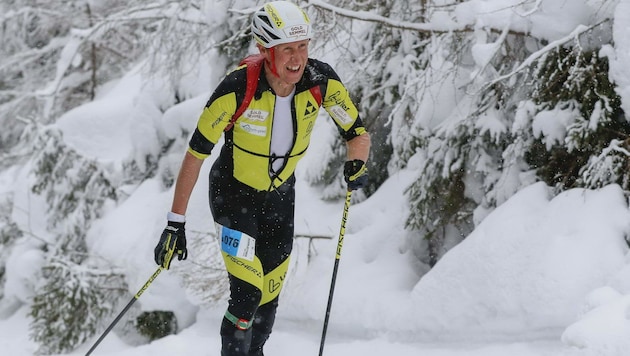Optisch nicht viel verändert: Aber statt auf Langlaufskiern quält sich Christian Hoffmann nun beim Skibergsteigen. (Bild: David Geieregger)