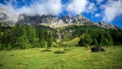 Die Mandlwänd in der Nähe des Arthurhauses am Fuß des Hochkönig-Massivs. (Bild: stock.adobe.com)