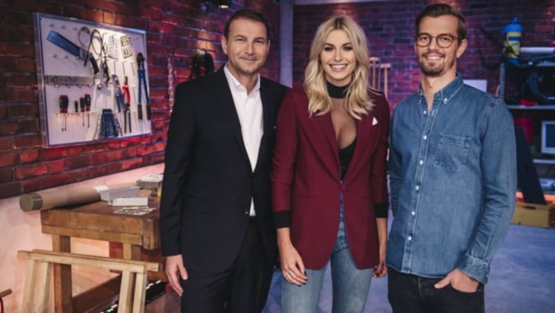 Die Jury: Hans-Jürgen Moog, Lena Gercke und Joko Winterscheidt. (Bild: ProSieben)