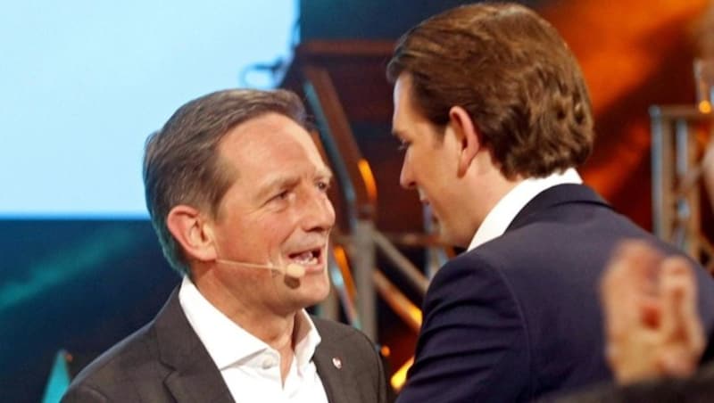 ÖVP-Kärnten-Spitzenkandidaten Christian Benger mit ÖVP-Chef Sebastian Kurz (Bild: APA/GERT EGGENBERGER)