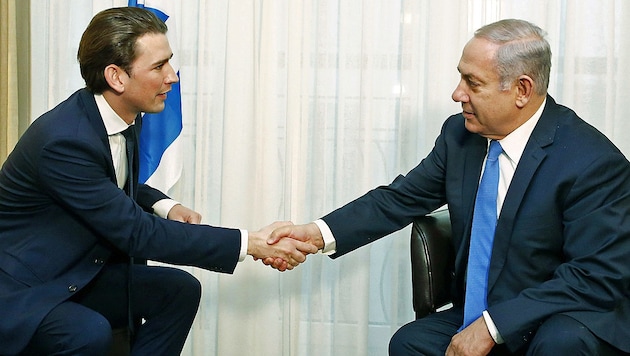 Bundeskanzler Sebastian Kurz und der israelische Ministerpräsident Benjamin Netanyahu bei ihrem Treffen am Rande der Münchner Sicherheitskonferenz (Bild: BUNDESKANZLERAMT/DRAGAN TATIC)