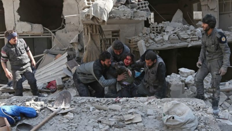 Bilder des Grauens aus Ost-Ghouta (Bild: AFP)