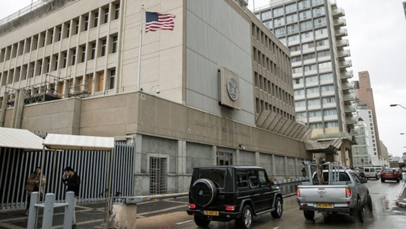 Die US-Botschaft in Tel Aviv wird wohl bald seine Pforten schließen. (Bild: AFP)