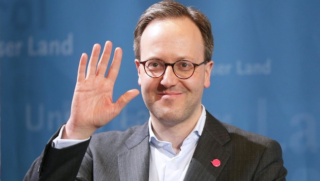 NEOS-Spitzenkandidat Dominik Oberhofer (Bild: APA/GEORG HOCHMUTH)
