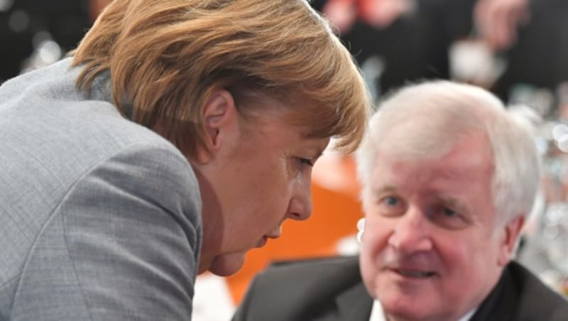 Angela Merkel und Horst Seehofer (Bild: AFP)