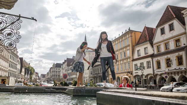 Für den asiatischen Markt wurden eigene Fotos gemacht, um für Oberösterreich zu werben. (Bild: Oberösterreich Tourismus/Marco Leiter)