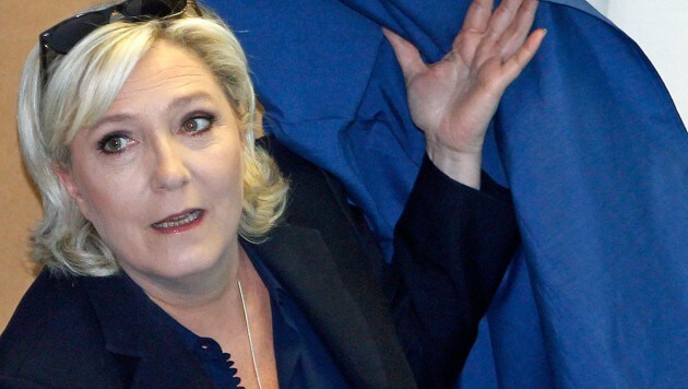 Marine Le Pen will ihre Partei umbenennen und für ein breiteres Wählerspektrum öffnen. (Bild: AP)