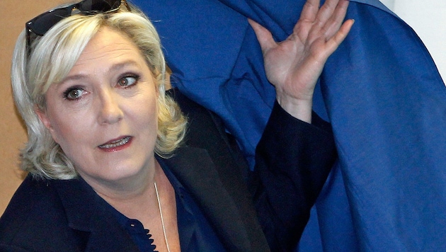 Marine Le Pen will ihre Partei umbenennen und für ein breiteres Wählerspektrum öffnen. (Bild: AP)