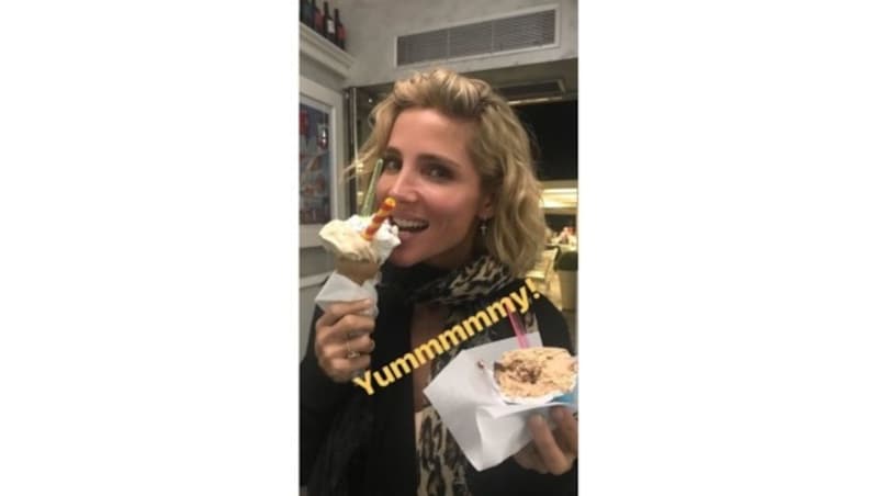 Elsa Pataky hat mit einem Stanitzel Eis gar nicht genug. (Bild: www.PPS.at)