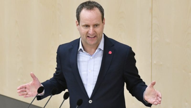 NEOS-Parteivorsitzender Matthias Strolz (Bild: APA/HANS PUNZ)