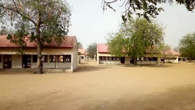 Von dieser Schule in Dapchi in Nigeria wurden die Mädchen entführt. (Bild: AP)