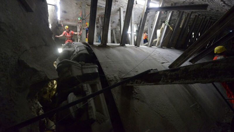 Eine Vortriebsmaschine auf der steirischen Seite des Tunnels (Bild: APA/ÖBB/Prinz)